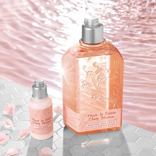 【L'OCCITANE 歐舒丹】櫻花香浴組
