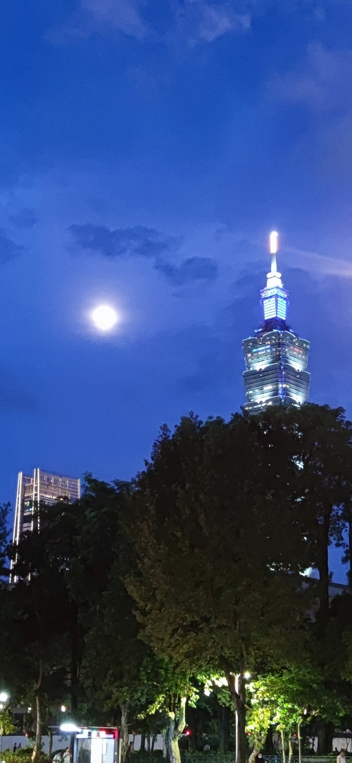 101伴明月