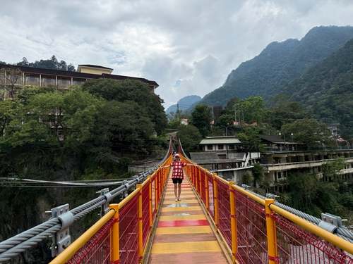 谷關美麗的吊橋