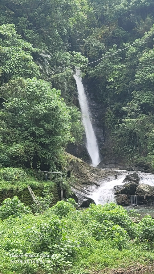 涼山瀑布第一層