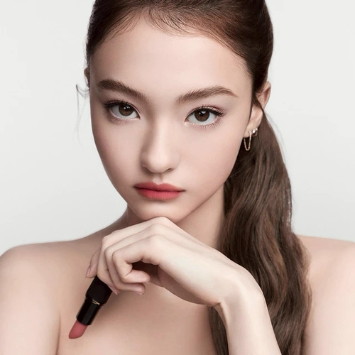 輕親雲霧保濕唇膏 #923 荔枝玫瑰