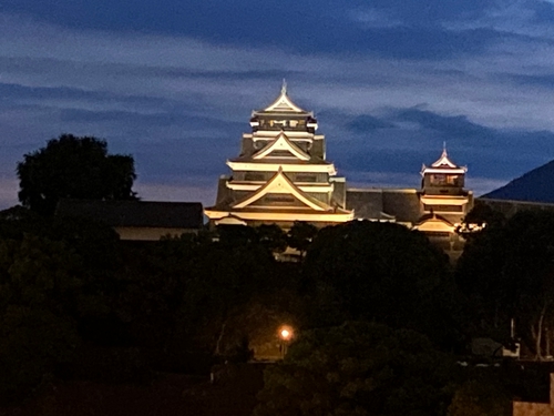 夜觀熊本城